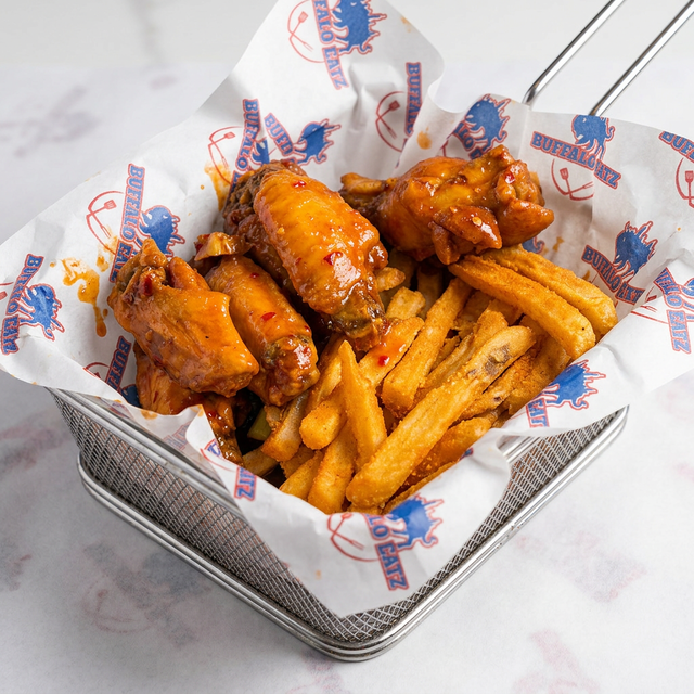 6 WINGS & FRIES.